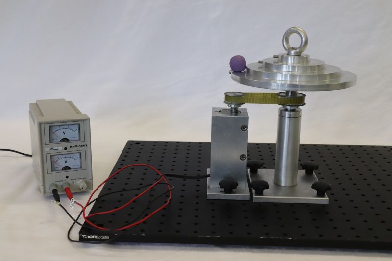 Datei:EXP Mechanik Flugbahn Aufbau.JPG