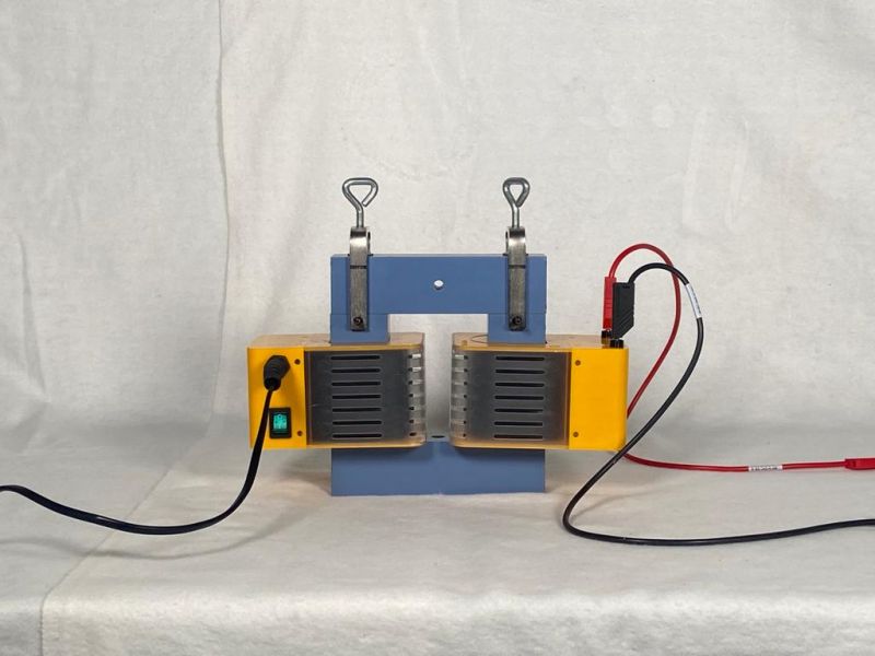 Datei:BP-Teslaspule Elektromagnetismus Trafo.jpeg