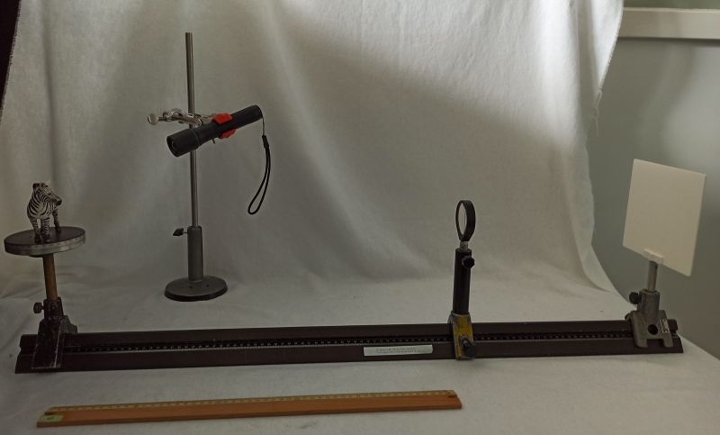 Datei:PL Optik Versuchsaufbau Abbildungsmethode.jpg