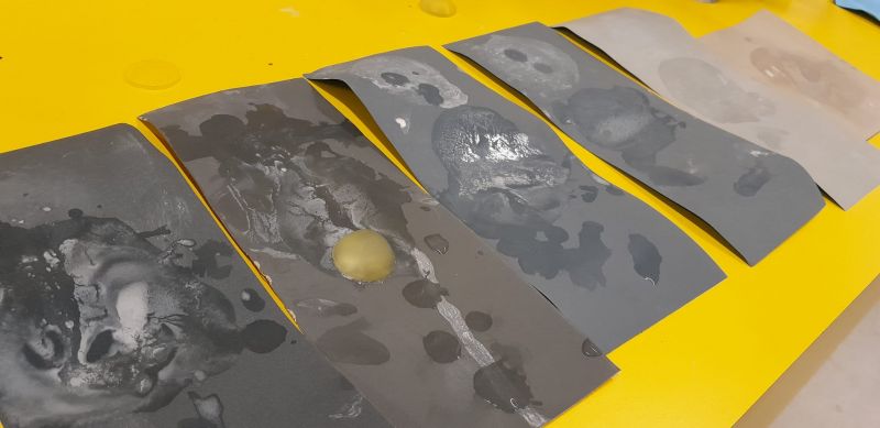 Datei:PF Sonstiges Linsen uebersicht schleifpapier.jpeg