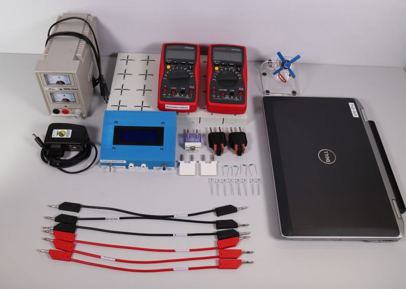 Datei:PL Elektronik Gesamtmaterial der Versuchsreihe.jpg.jpg