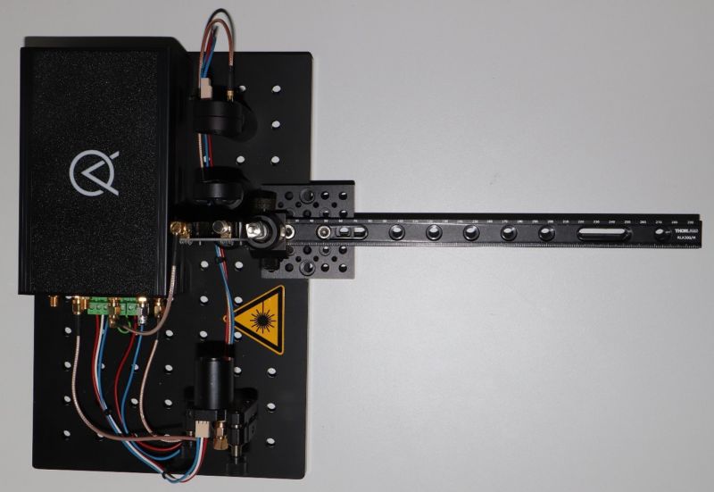 Datei:EXP Quantenphysik NVAdvancedQuantumAufbau.jpg