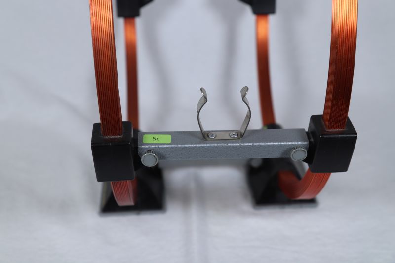 Datei:HW Magnetostatik Helmholz mittel 1.JPG