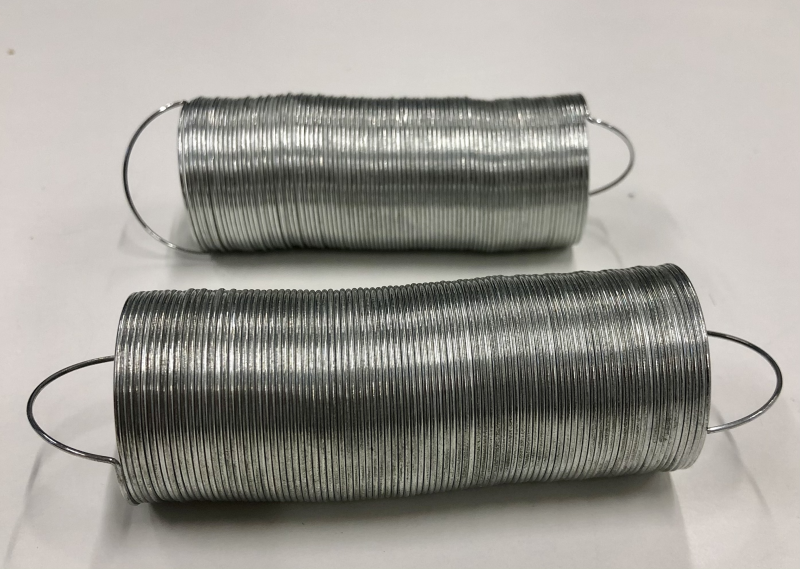 Datei:HW Mechanik Schraubenfeder gross seitlich.png