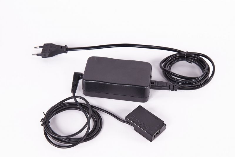 Datei:HW Fotografie Canon Netzteil.jpg