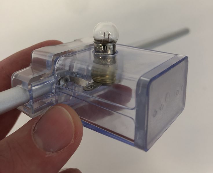 Datei:HW Schwingungen und Wellen Empfangsdipol.jpg