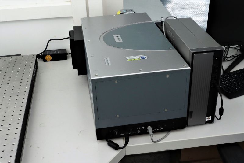 Datei:HW Optik Spektrometer.JPG