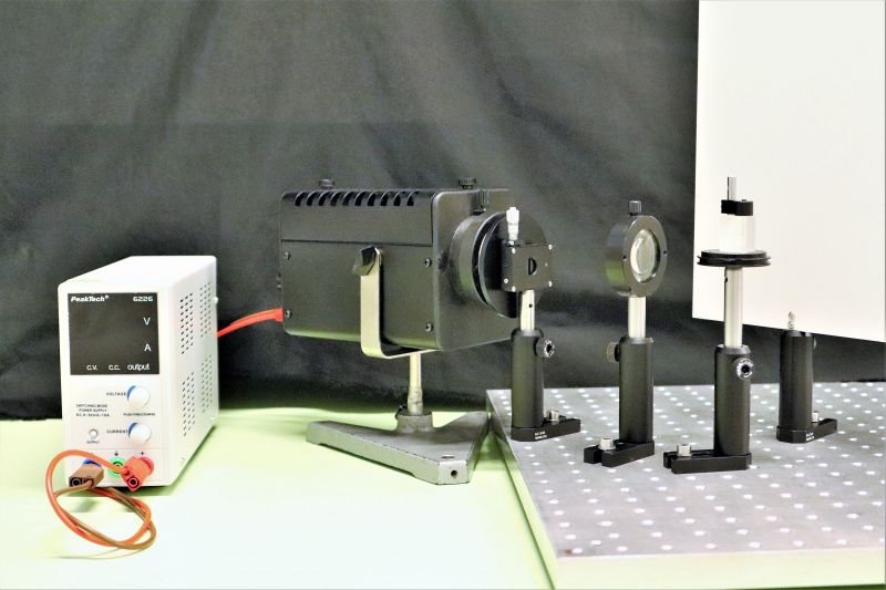 Datei:EXP Optik Spektralzerlegung.jpg