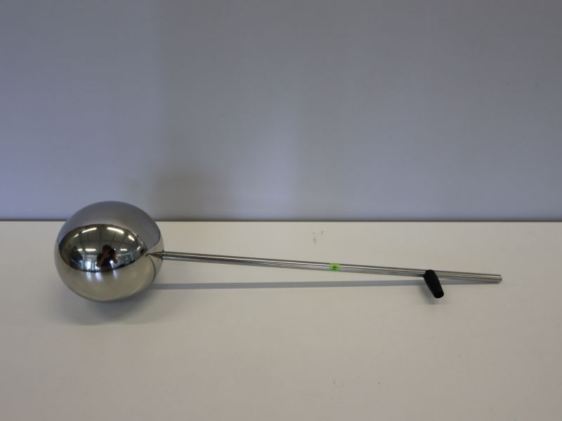 Datei:HW Elektrostatik Bandgenerator Zusatzkugel.jpg